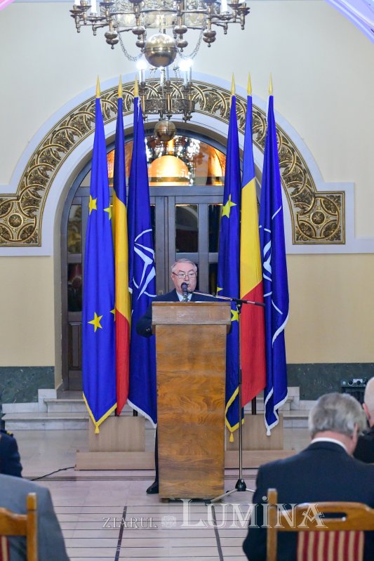 Adunarea Națională a Veteranilor de Război la București 232586