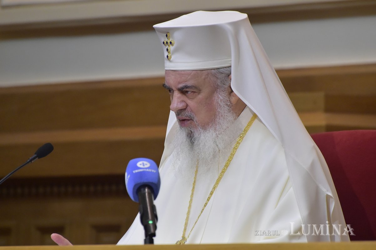 Clericii din județul Prahova s-au reunit la Palatul Patriarhiei 232623