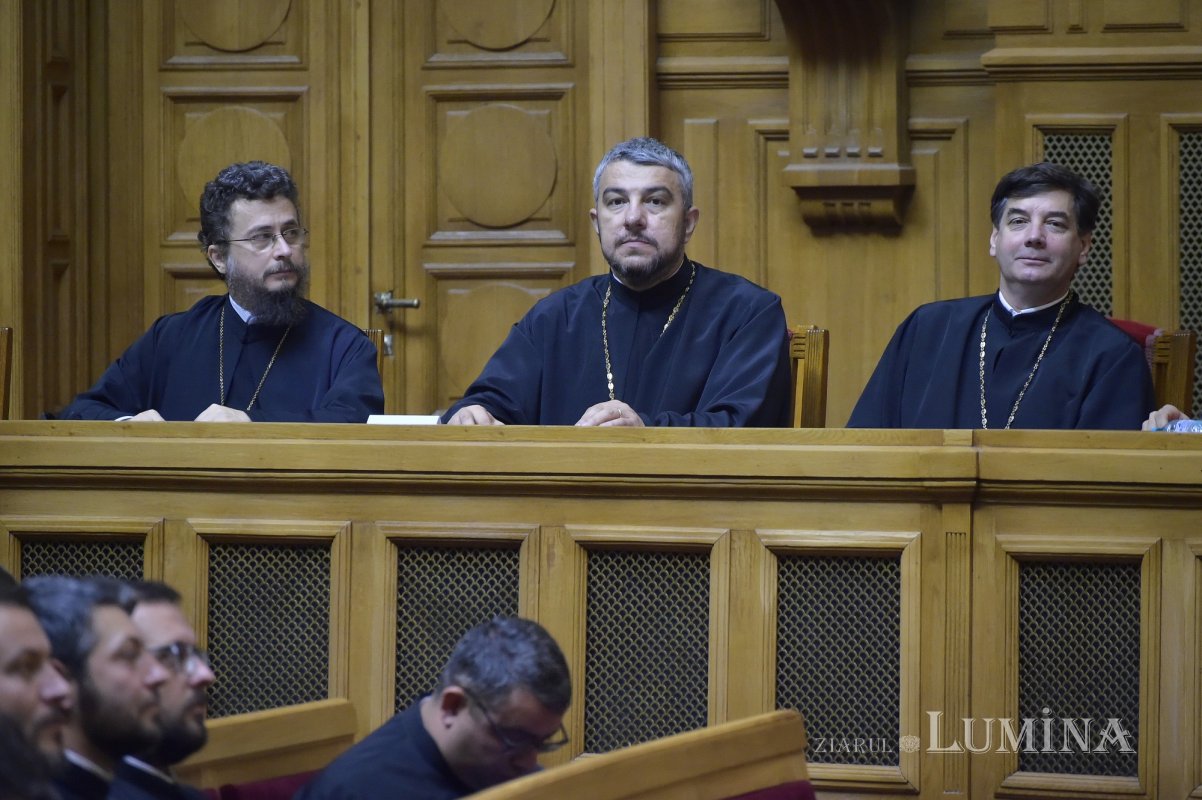 Clericii din județul Prahova s-au reunit la Palatul Patriarhiei 232625