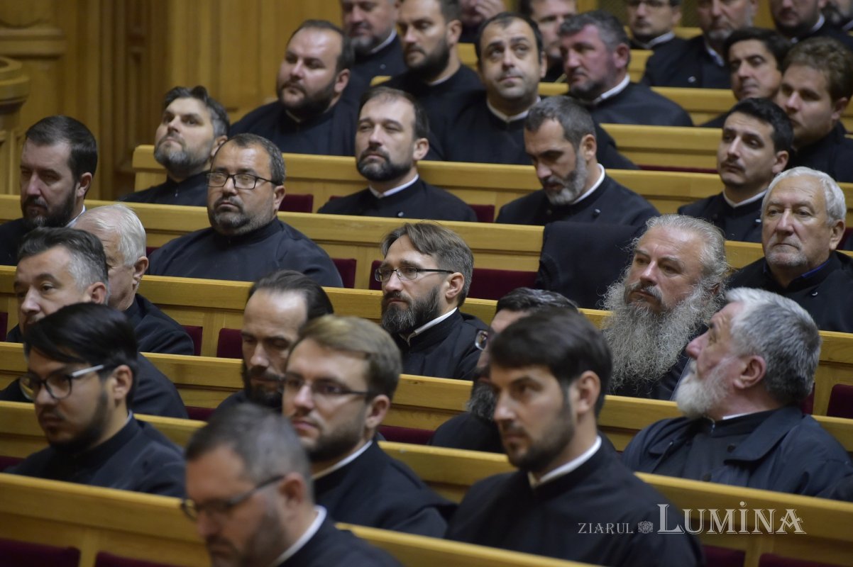 Clericii din județul Prahova s-au reunit la Palatul Patriarhiei 232635