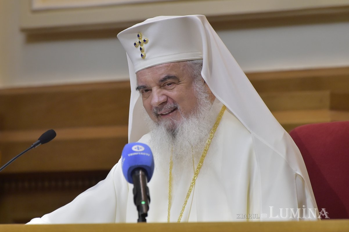 Clericii din județul Prahova s-au reunit la Palatul Patriarhiei 232641