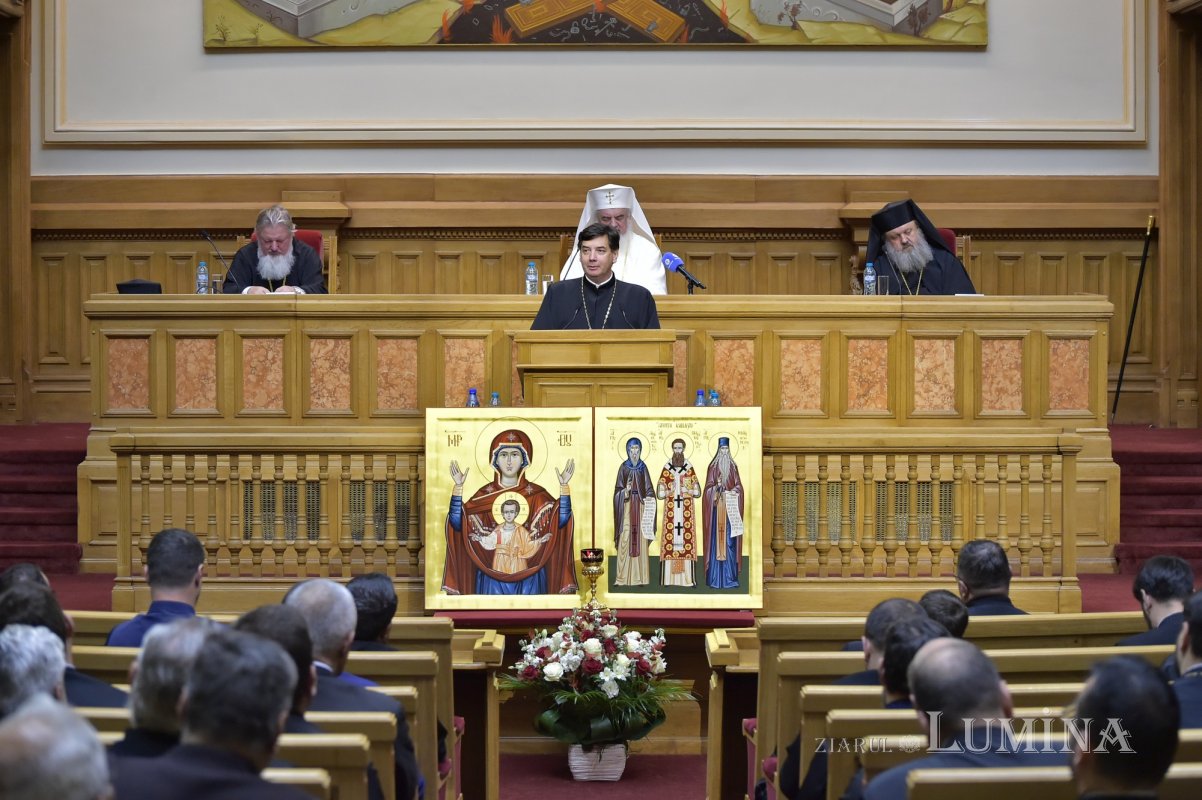 Clericii din județul Prahova s-au reunit la Palatul Patriarhiei 232647