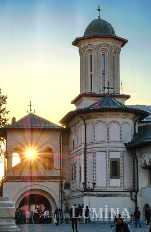 Fotografii artistice ale Publicațiilor Lumina 232822