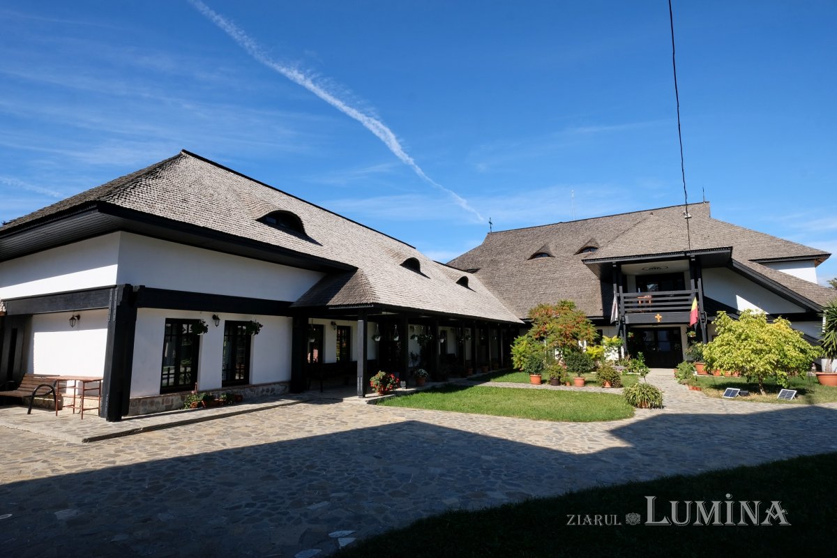 Mănăstirea Turnu are un „Leagăn prins de stele” 232960