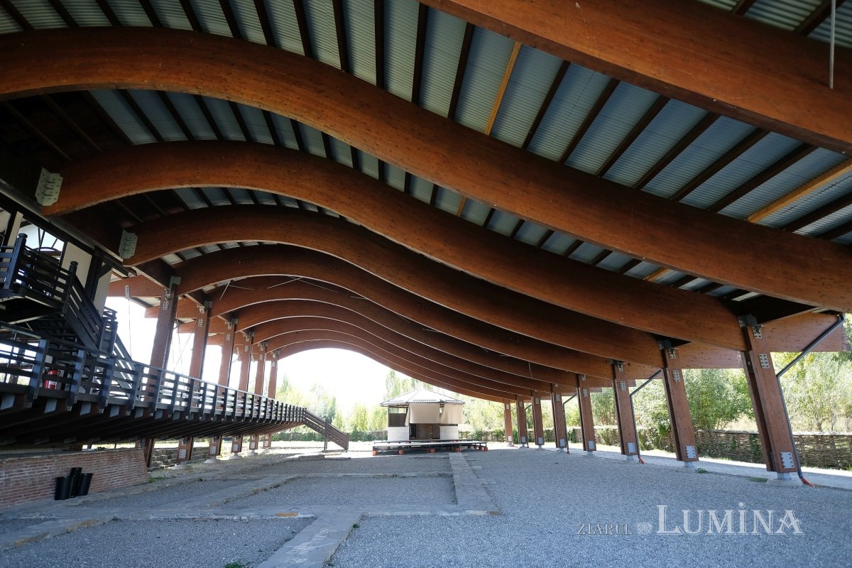 Mănăstirea Turnu are un „Leagăn prins de stele” 232969