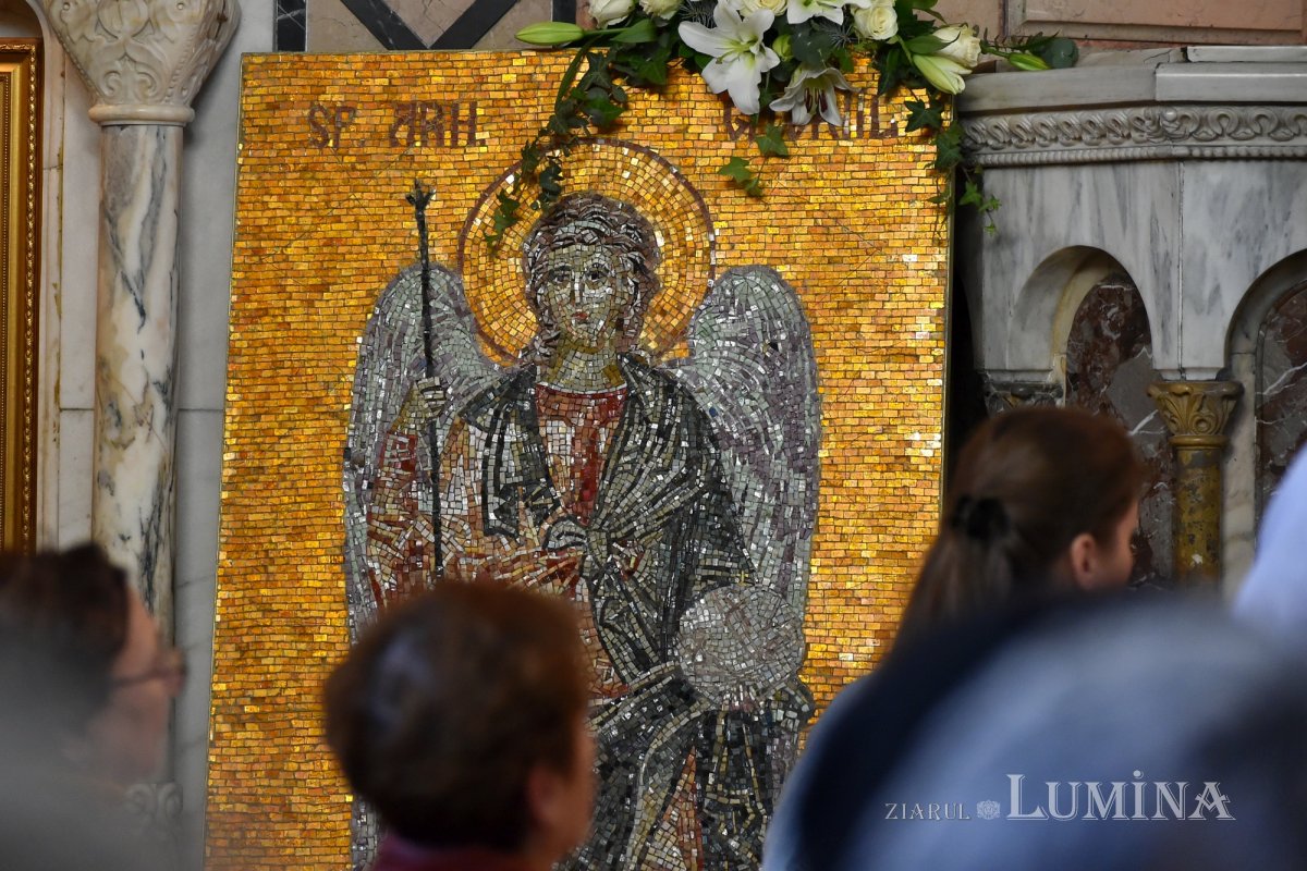 Biserica Parohiei Parcul Domeniilor-Cașin și-a cinstit ocrotitorii 233190