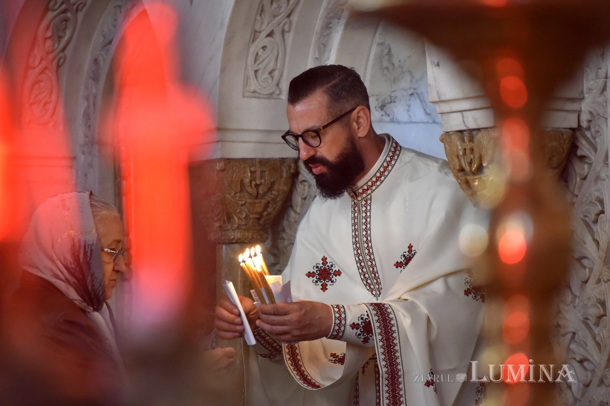 Biserica Parohiei Parcul Domeniilor-Cașin și-a cinstit ocrotitorii 233201