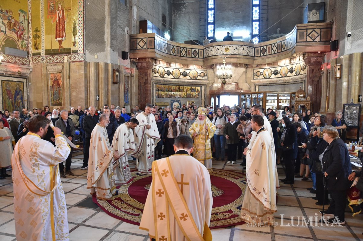 Biserica Parohiei Parcul Domeniilor-Cașin și-a cinstit ocrotitorii 233202