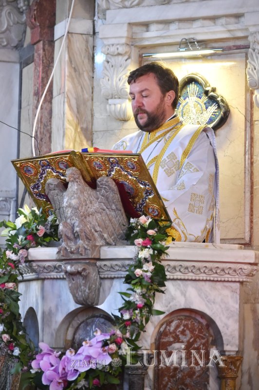 Biserica Parohiei Parcul Domeniilor-Cașin și-a cinstit ocrotitorii 233220