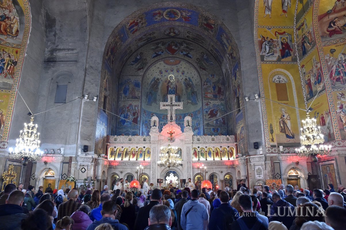 Biserica Parohiei Parcul Domeniilor-Cașin și-a cinstit ocrotitorii 233225