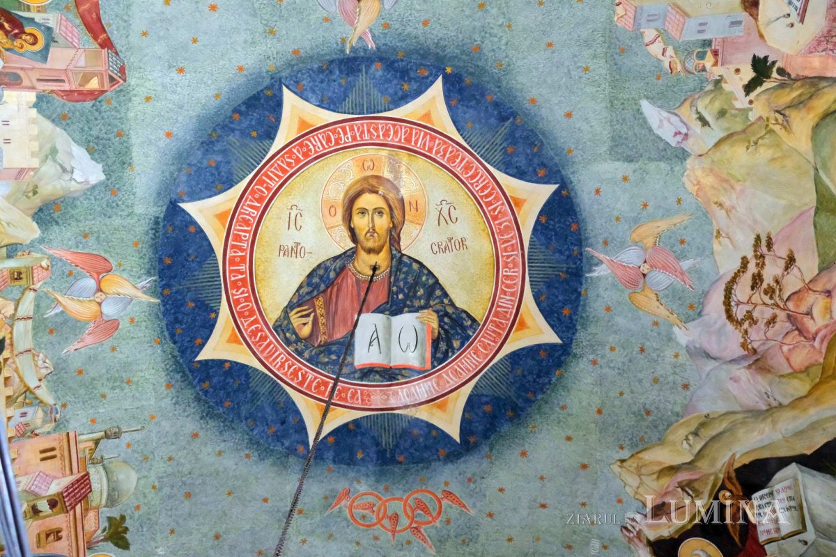 Furculești, o comunitate ocrotită de Sfinţii Arhangheli 233122