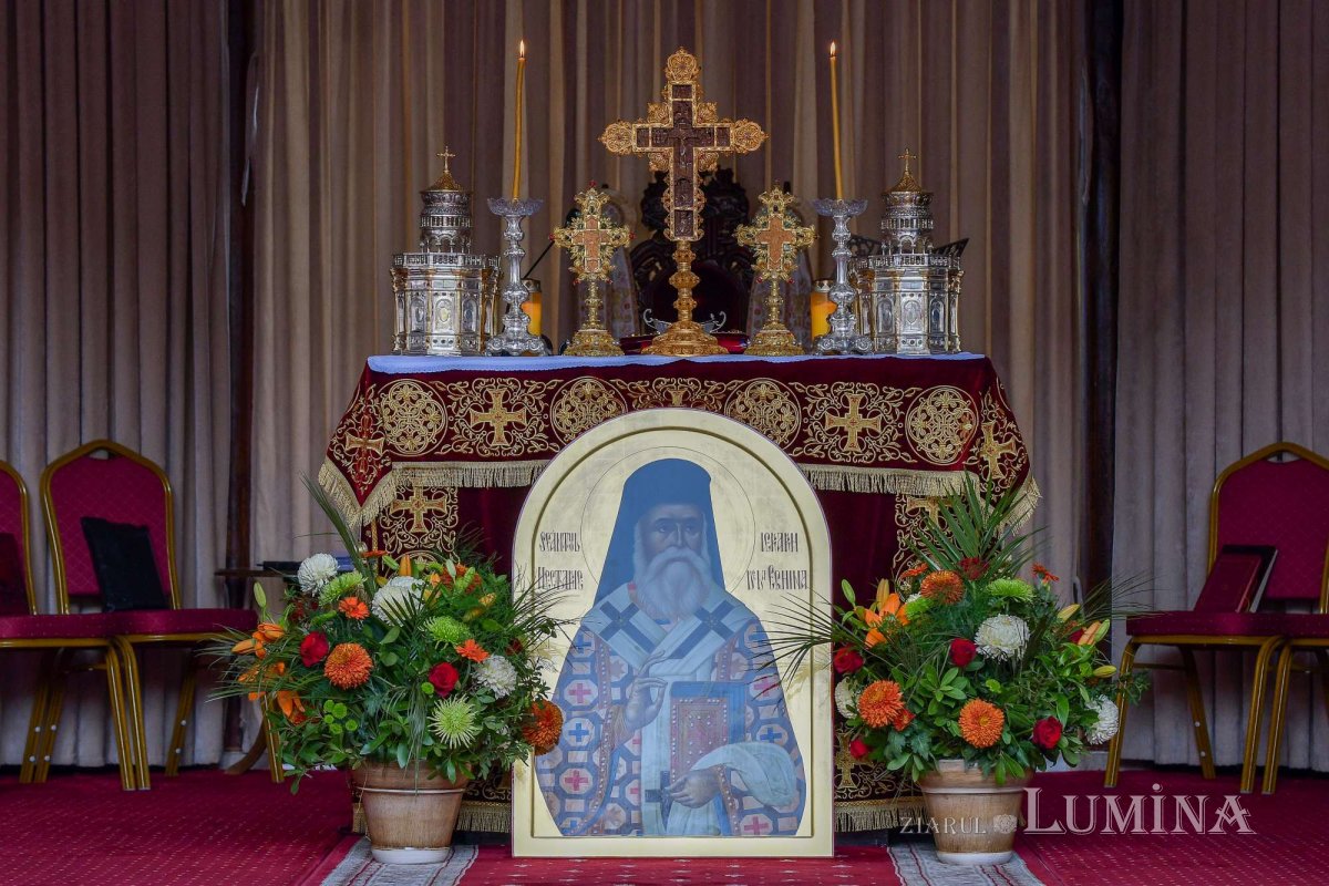 Fluviu de mulțumire către Sfântul Nectarie Taumaturgul 233358