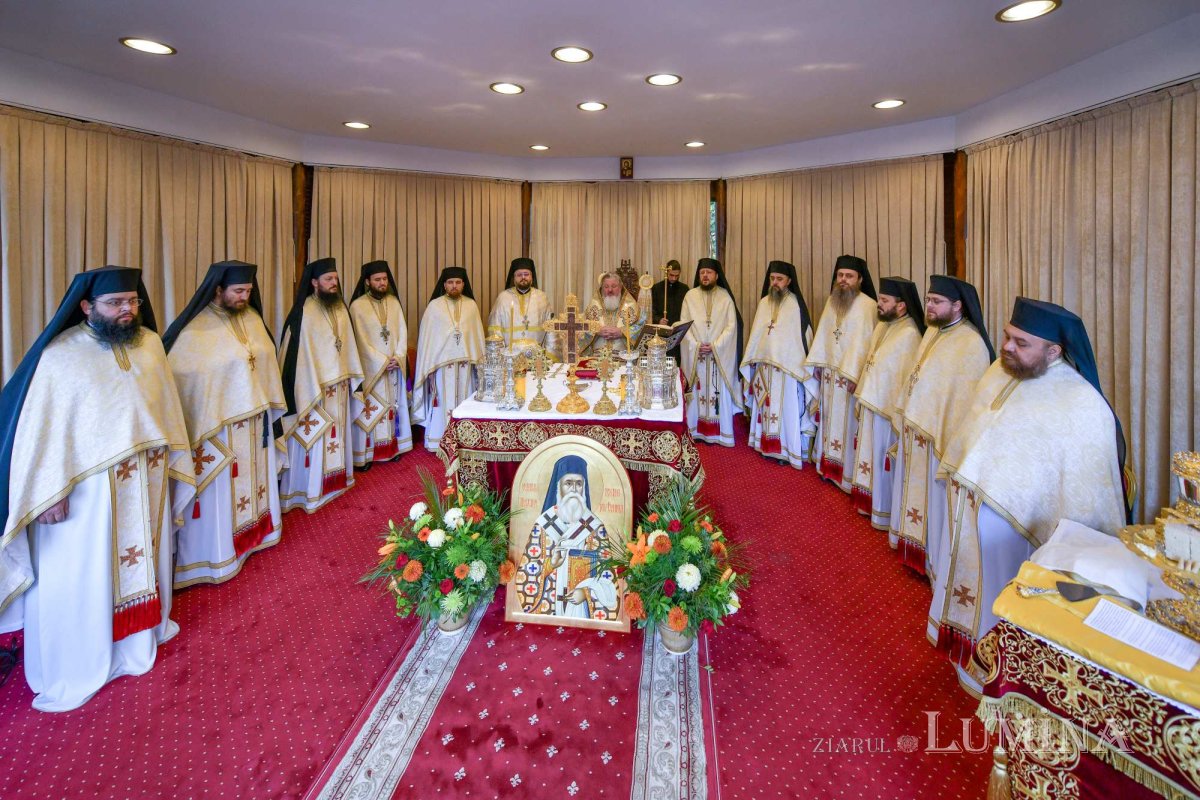 Fluviu de mulțumire către Sfântul Nectarie Taumaturgul 233366