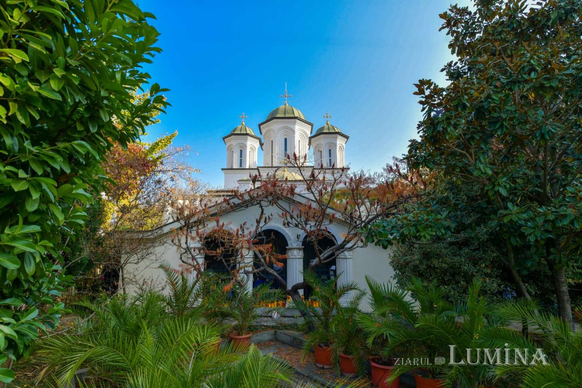 Fluviu de mulțumire către Sfântul Nectarie Taumaturgul 233384