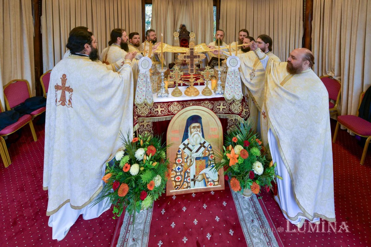 Fluviu de mulțumire către Sfântul Nectarie Taumaturgul 233391