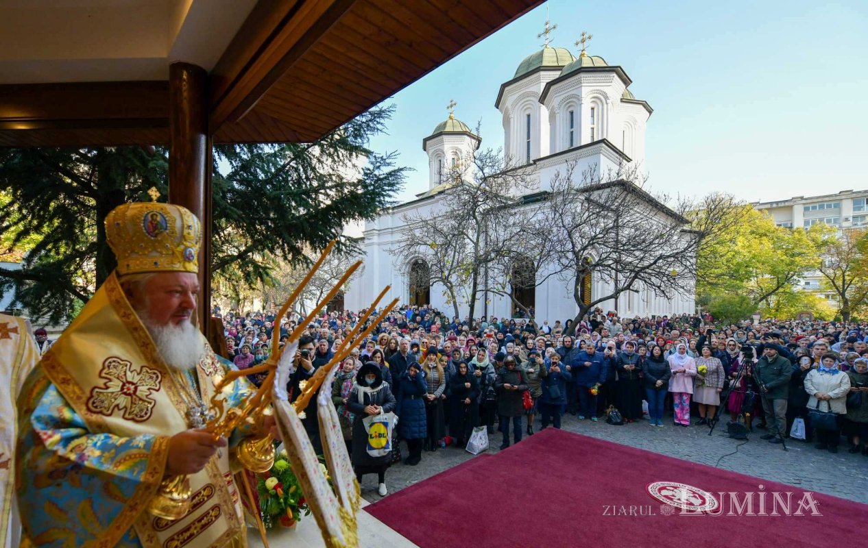 Fluviu de mulțumire către Sfântul Nectarie Taumaturgul 233408