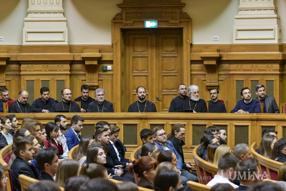 Gala voluntarilor „Tineri în acțiune!” la Palatul Patriarhiei 233563