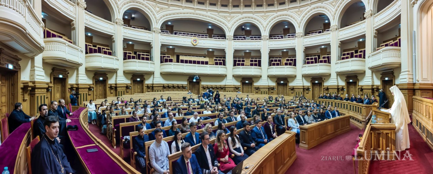 Gala voluntarilor „Tineri în acțiune!” la Palatul Patriarhiei 233582