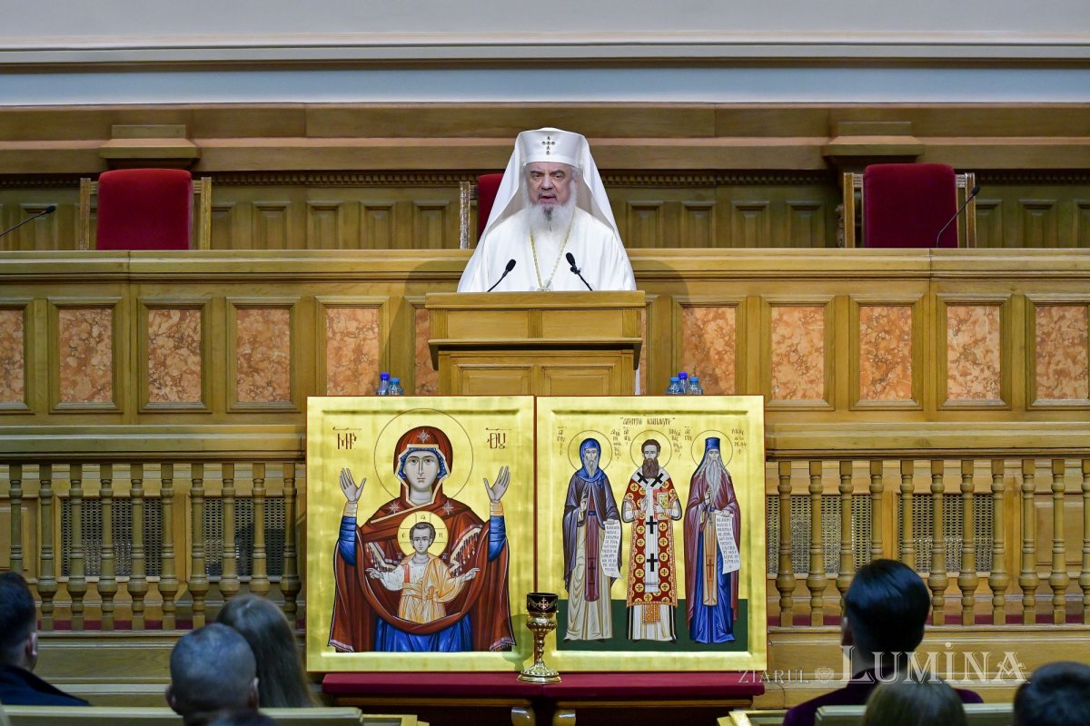 Gala voluntarilor „Tineri în acțiune!” la Palatul Patriarhiei 233584