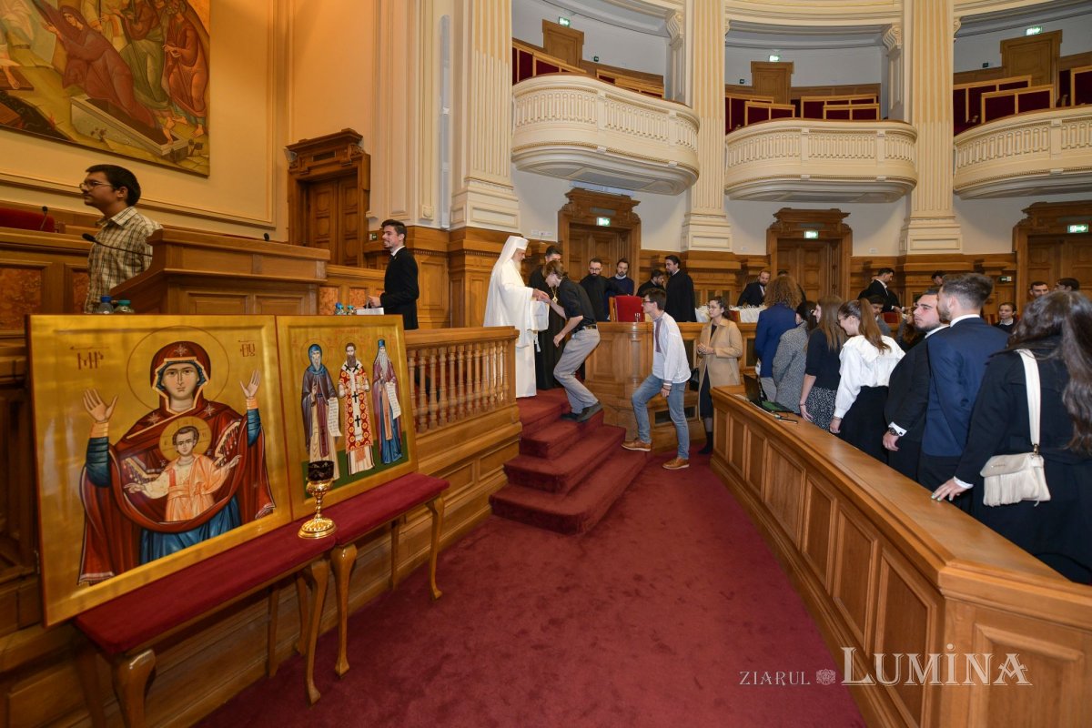 Gala voluntarilor „Tineri în acțiune!” la Palatul Patriarhiei 233592