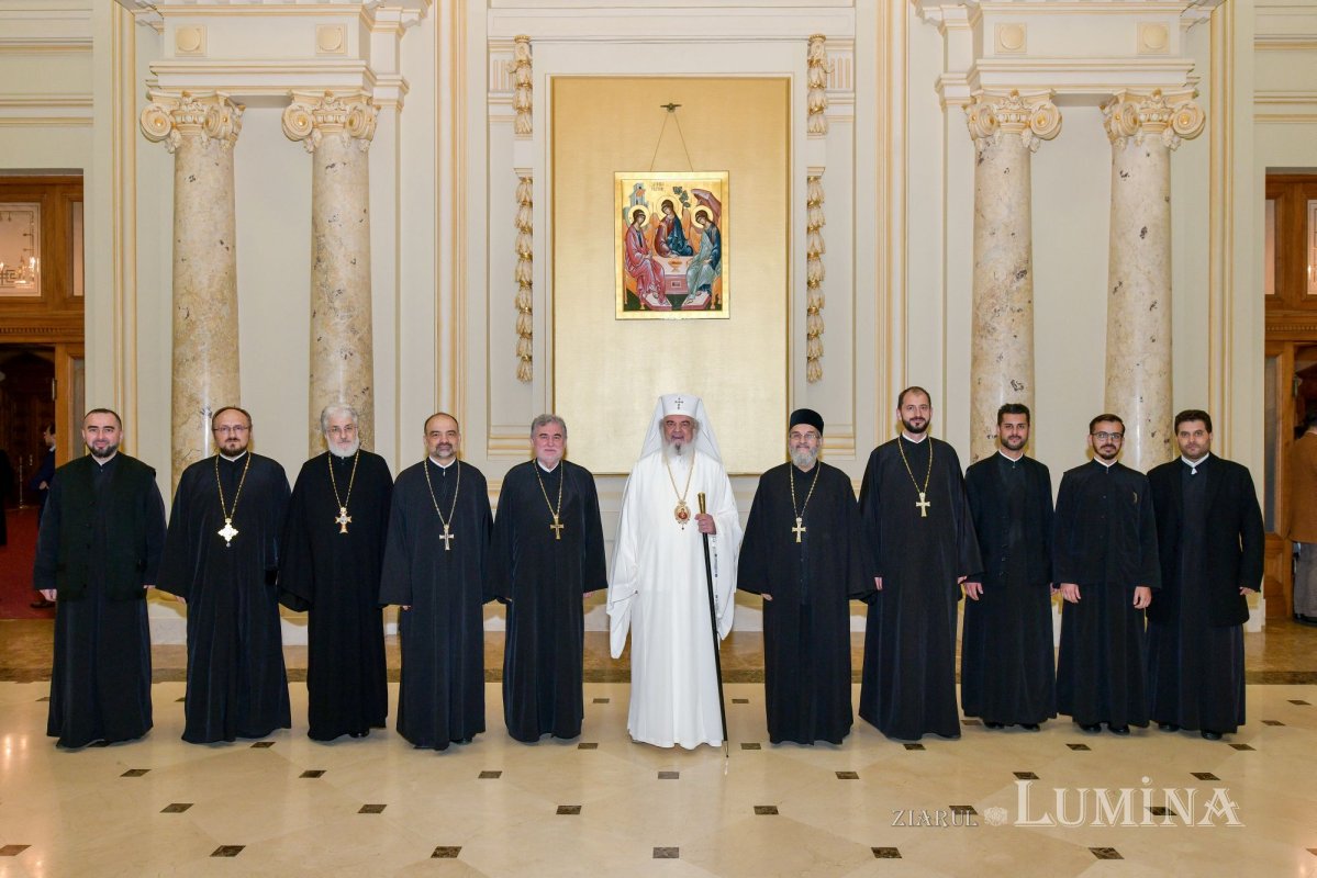 Gala voluntarilor „Tineri în acțiune!” la Palatul Patriarhiei 233595