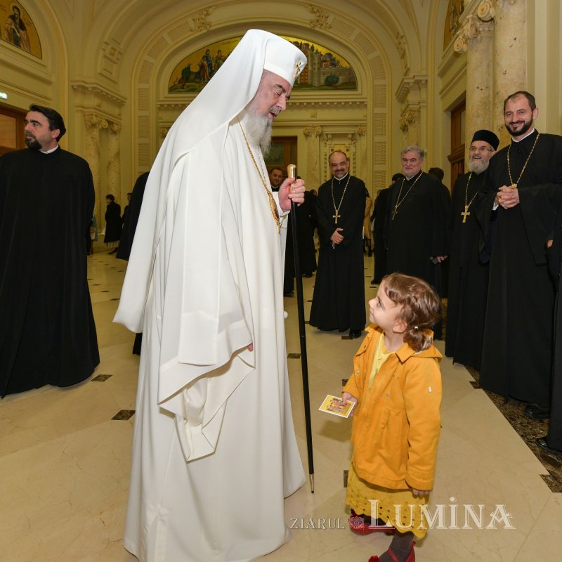 Gala voluntarilor „Tineri în acțiune!” la Palatul Patriarhiei 233596