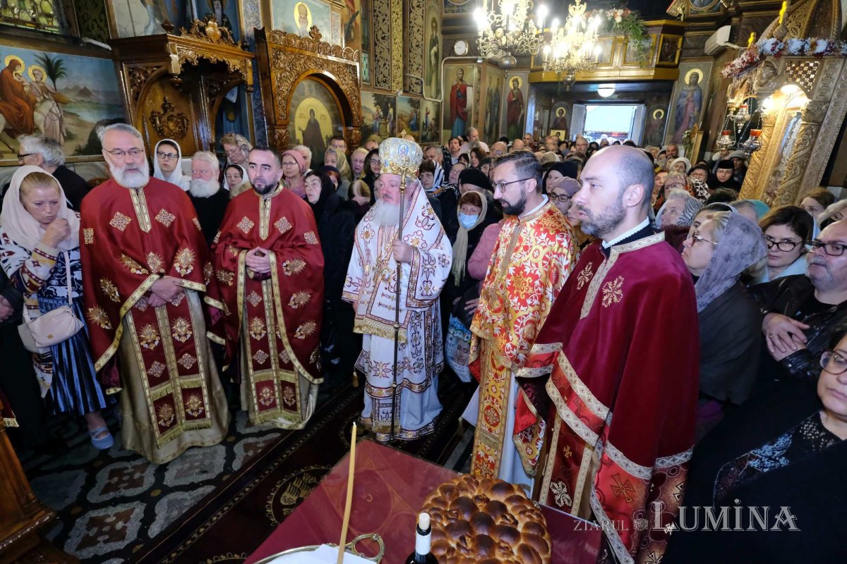 Sărbătoarea Sfântului Mare Mucenic Mina în Capitală 233654