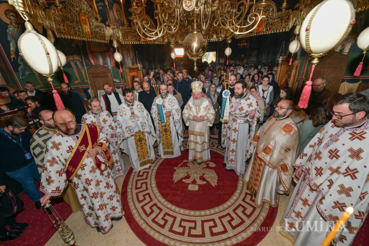 Binecuvântare la Biserica Sfântului Grigorie Palama din București 233990