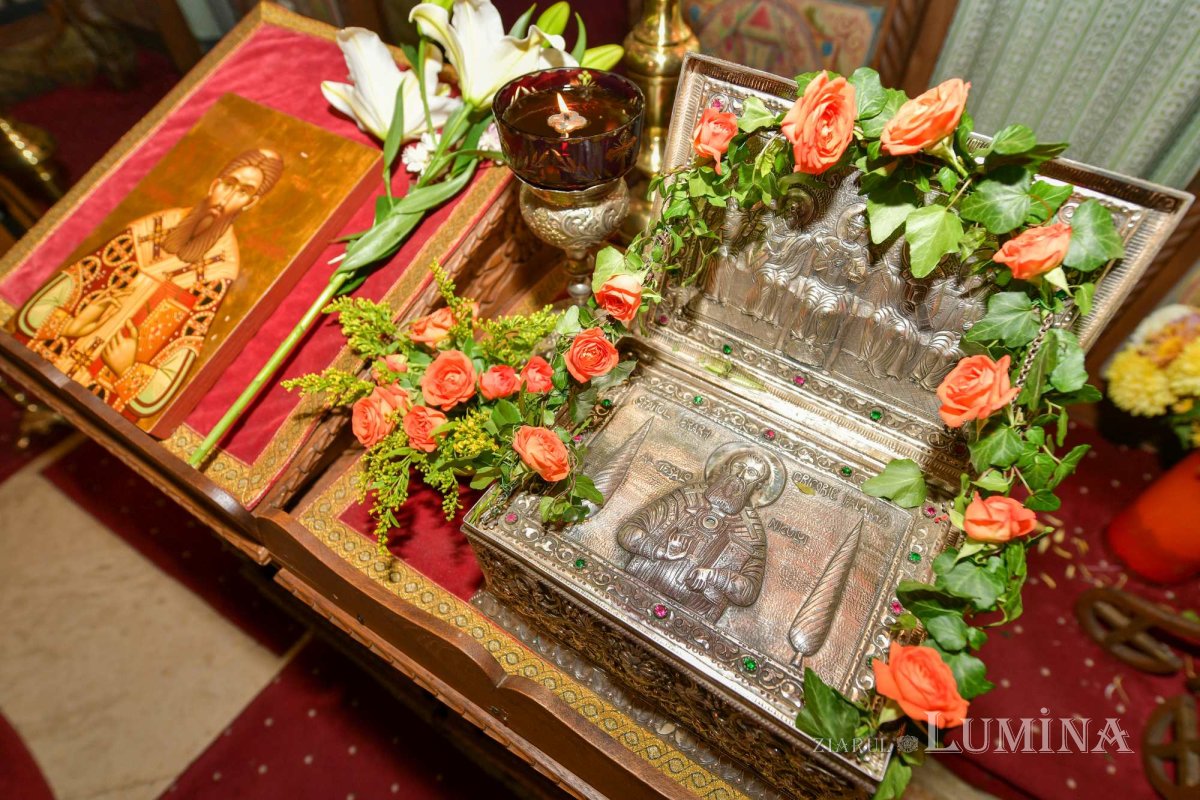 Binecuvântare la Biserica Sfântului Grigorie Palama din București 234003