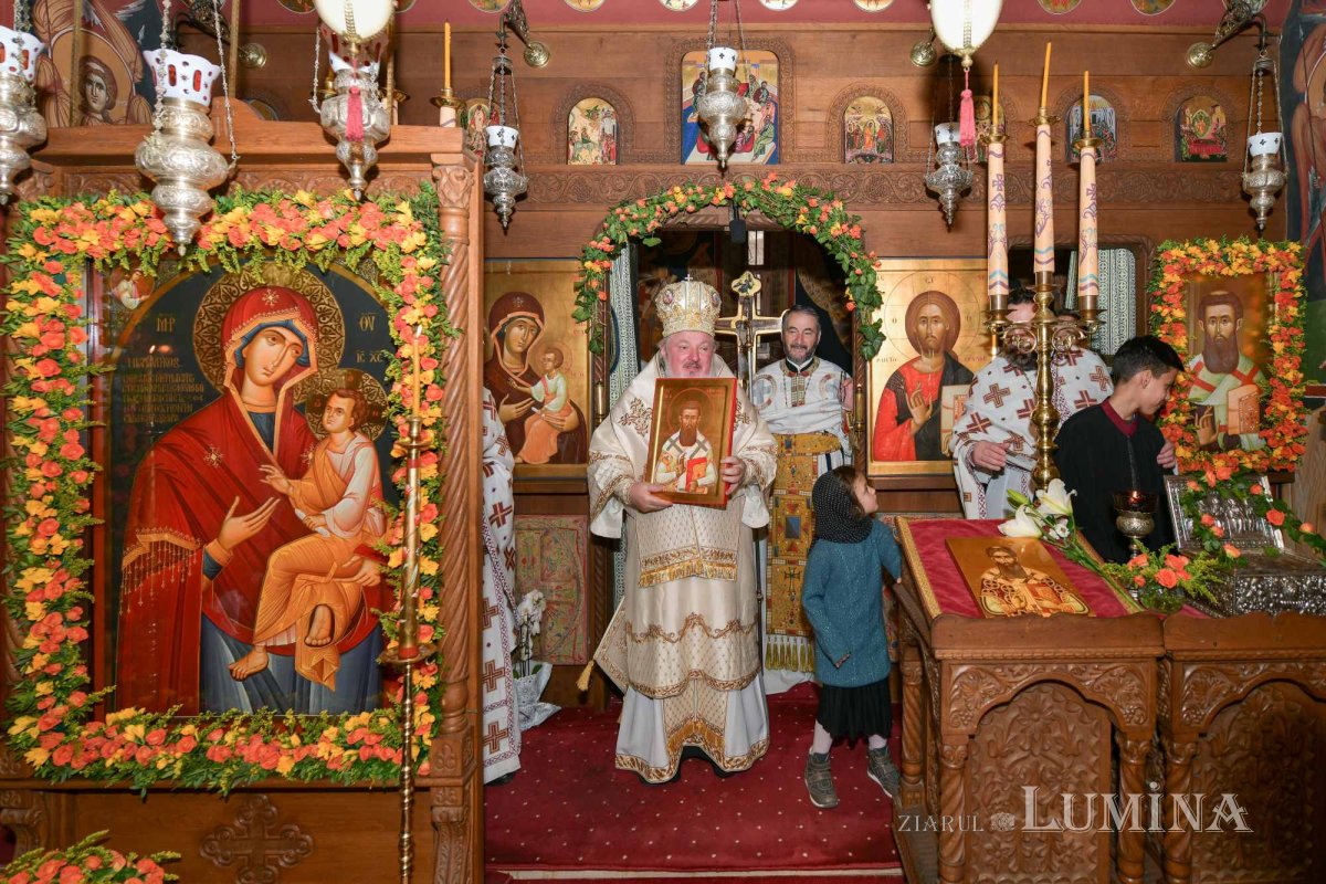 Binecuvântare la Biserica Sfântului Grigorie Palama din București 234006