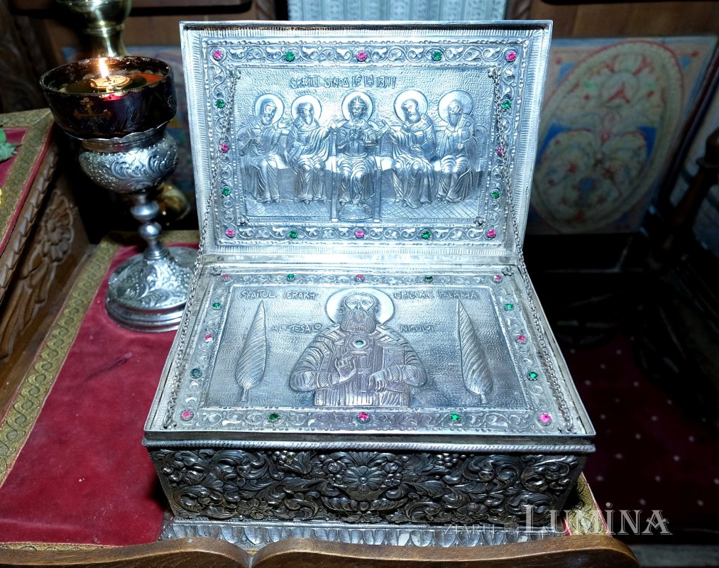 Lumina credinței și bucuria unei comunități permanent tinere 233909