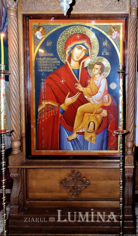 Lumina credinței și bucuria unei comunități permanent tinere 233913