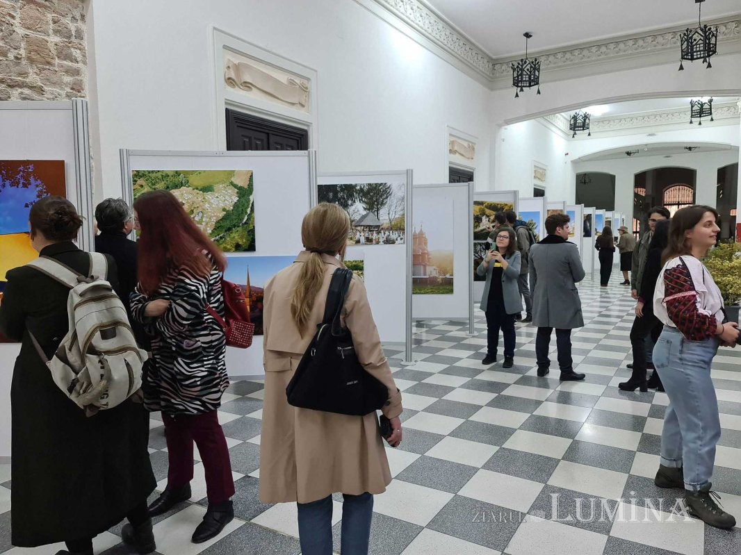 Dezbatere pe tema viitorului bisericilor de lemn din Iași 234099