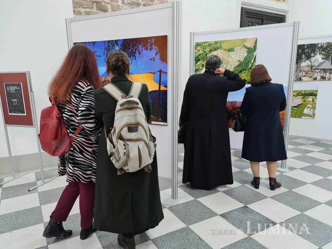 Dezbatere pe tema viitorului bisericilor de lemn din Iași 234100