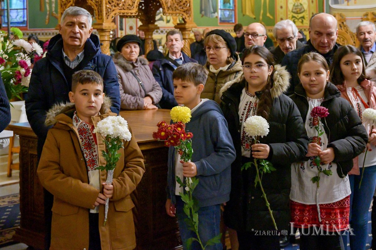 Starețul isihast al Mănăstirii Neamț sărbătorit în Capitală 234198