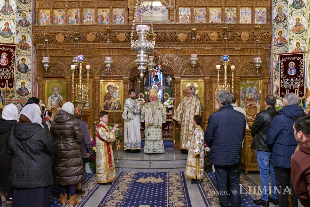 Starețul isihast al Mănăstirii Neamț sărbătorit în Capitală 234216