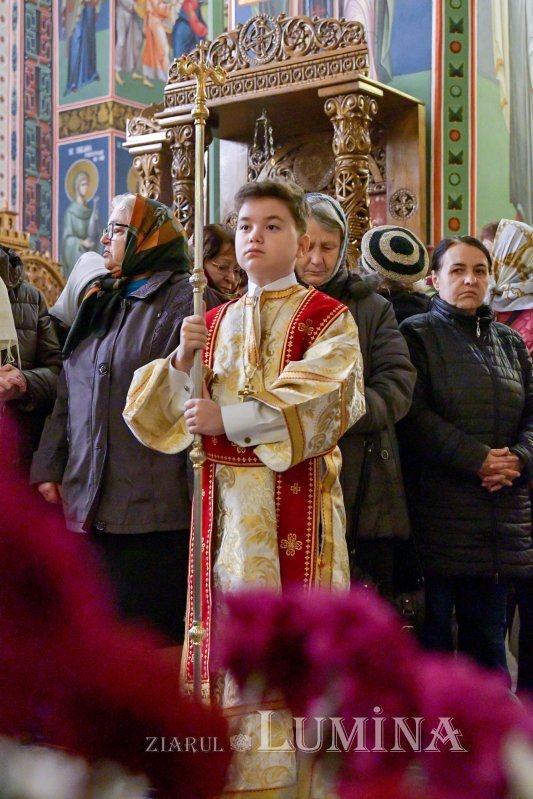 Starețul isihast al Mănăstirii Neamț sărbătorit în Capitală 234218