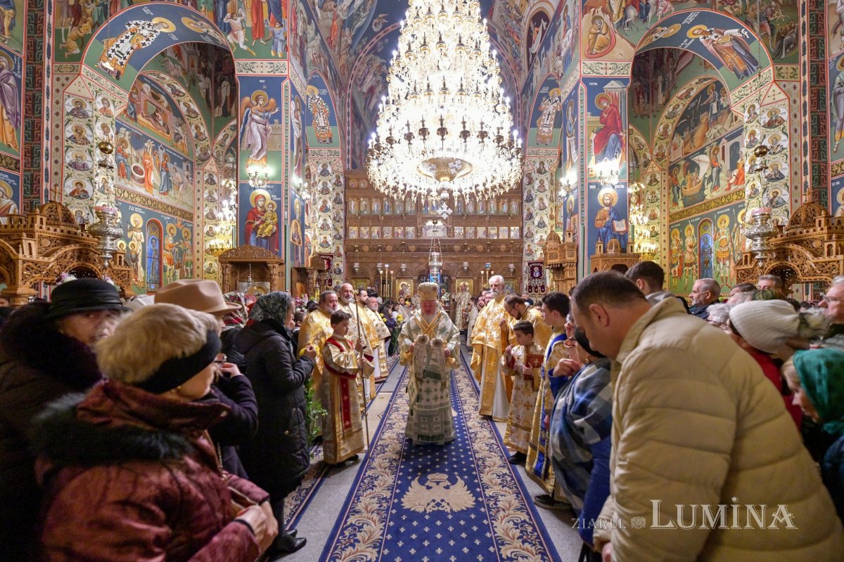 Starețul isihast al Mănăstirii Neamț sărbătorit în Capitală 234230