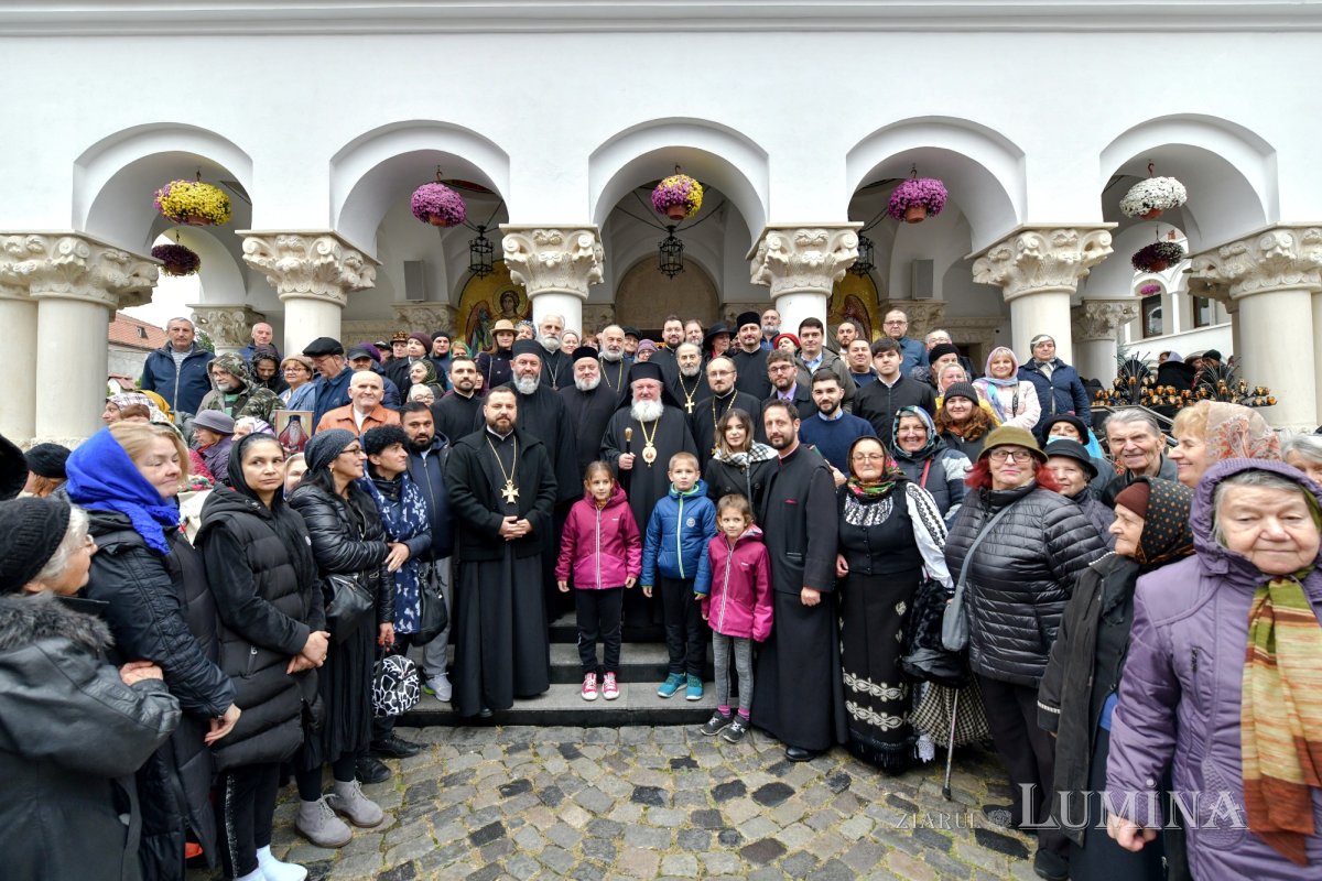Starețul isihast al Mănăstirii Neamț sărbătorit în Capitală 234249