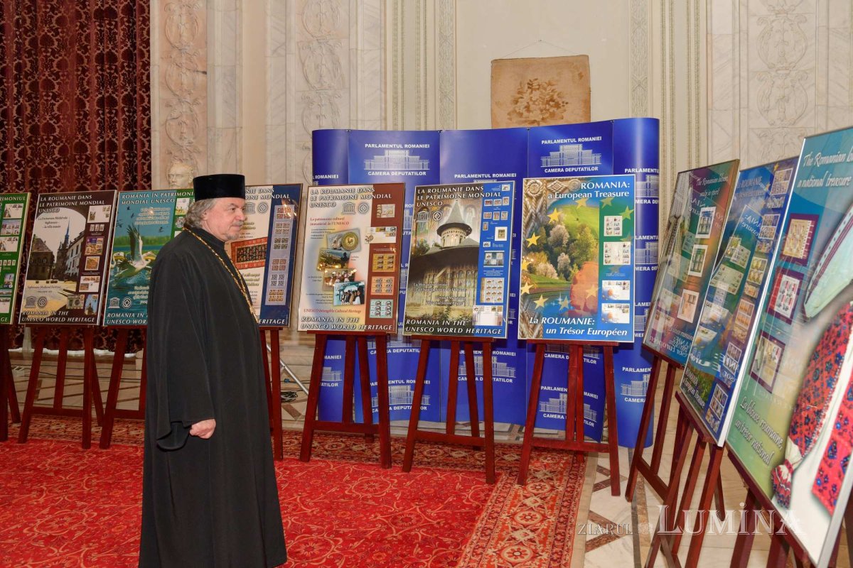 Expoziţie-eveniment la Palatul Parlamentului 234347