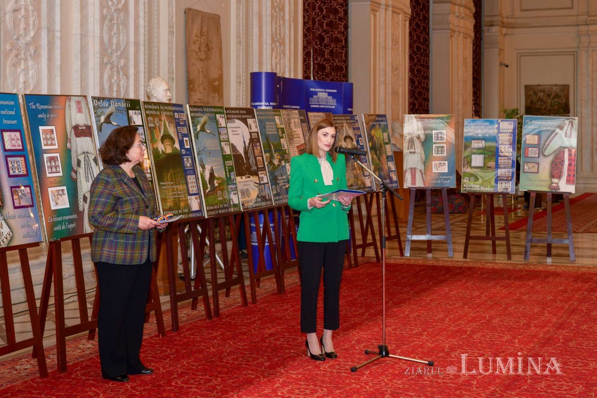 Expoziţie-eveniment la Palatul Parlamentului 234351