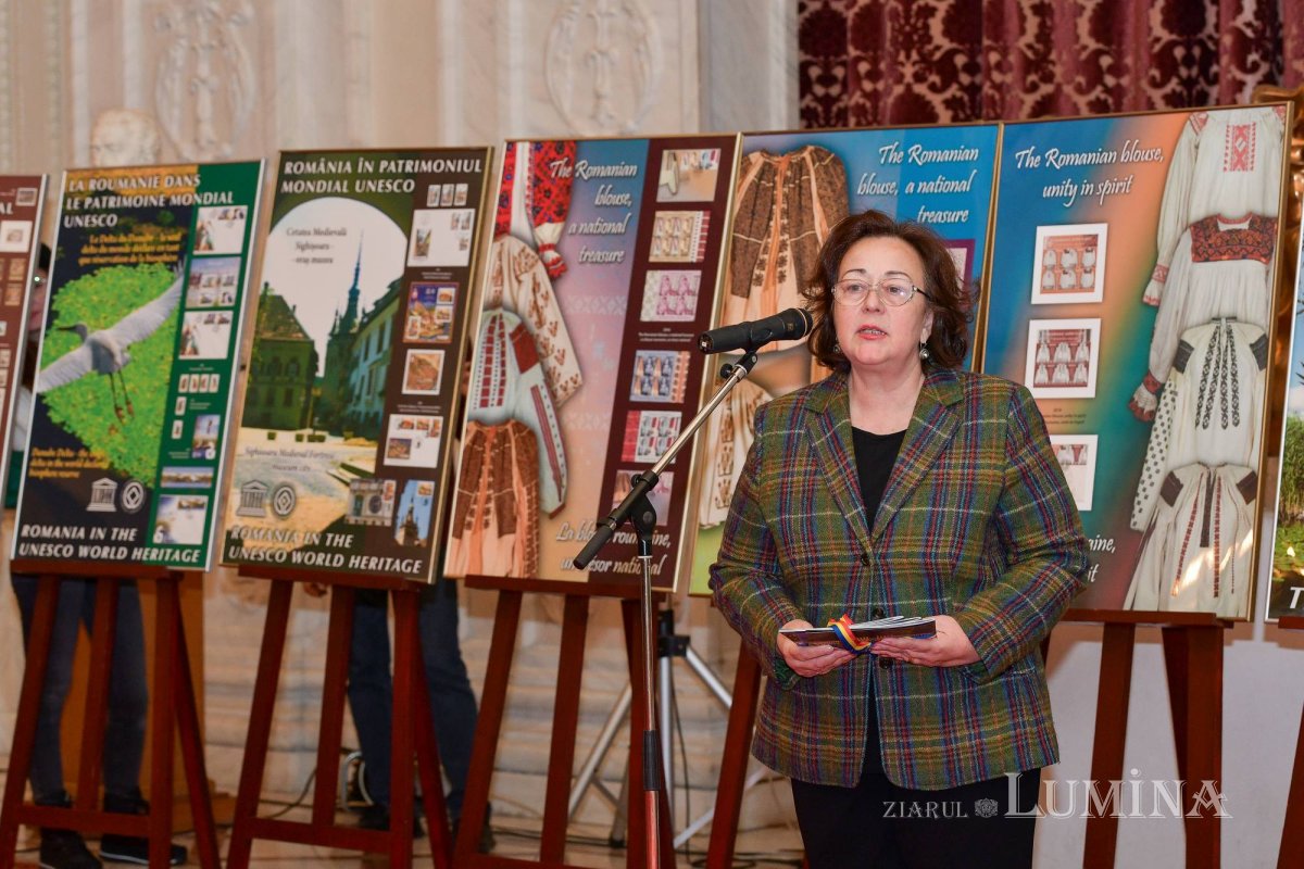 Expoziţie-eveniment la Palatul Parlamentului 234353