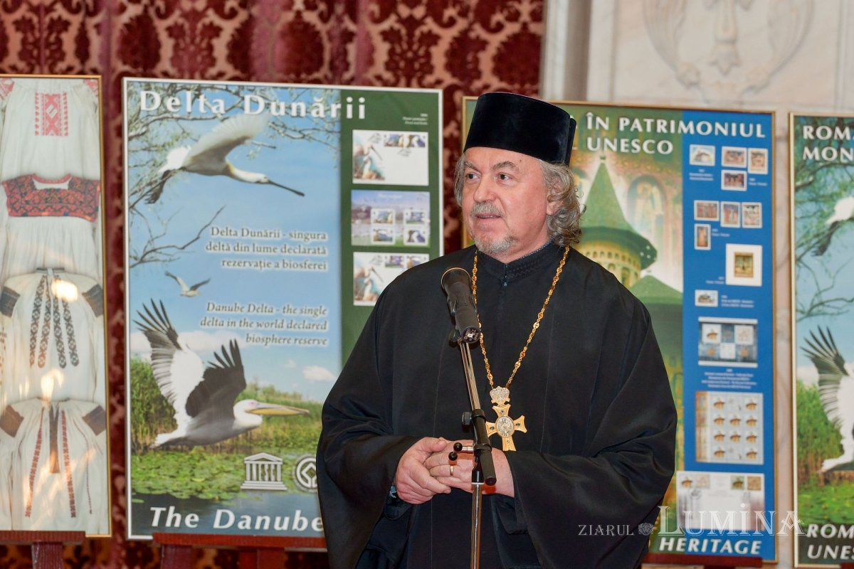 Expoziţie-eveniment la Palatul Parlamentului 234368