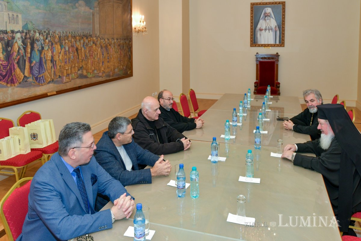 Ierarh al Bisericii Greco‑Catolice Melkite în vizită la Patriarhia Română 234529