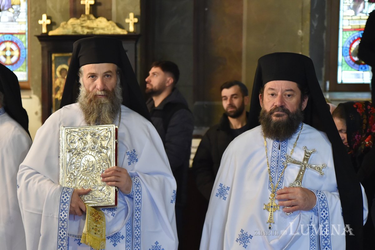 Binecuvântare și înnoire la Schitul Măgureanu din București 234757