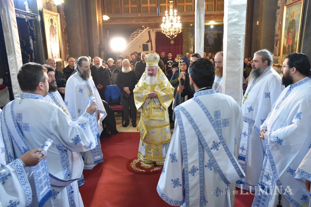 Binecuvântare și înnoire la Schitul Măgureanu din București 234764