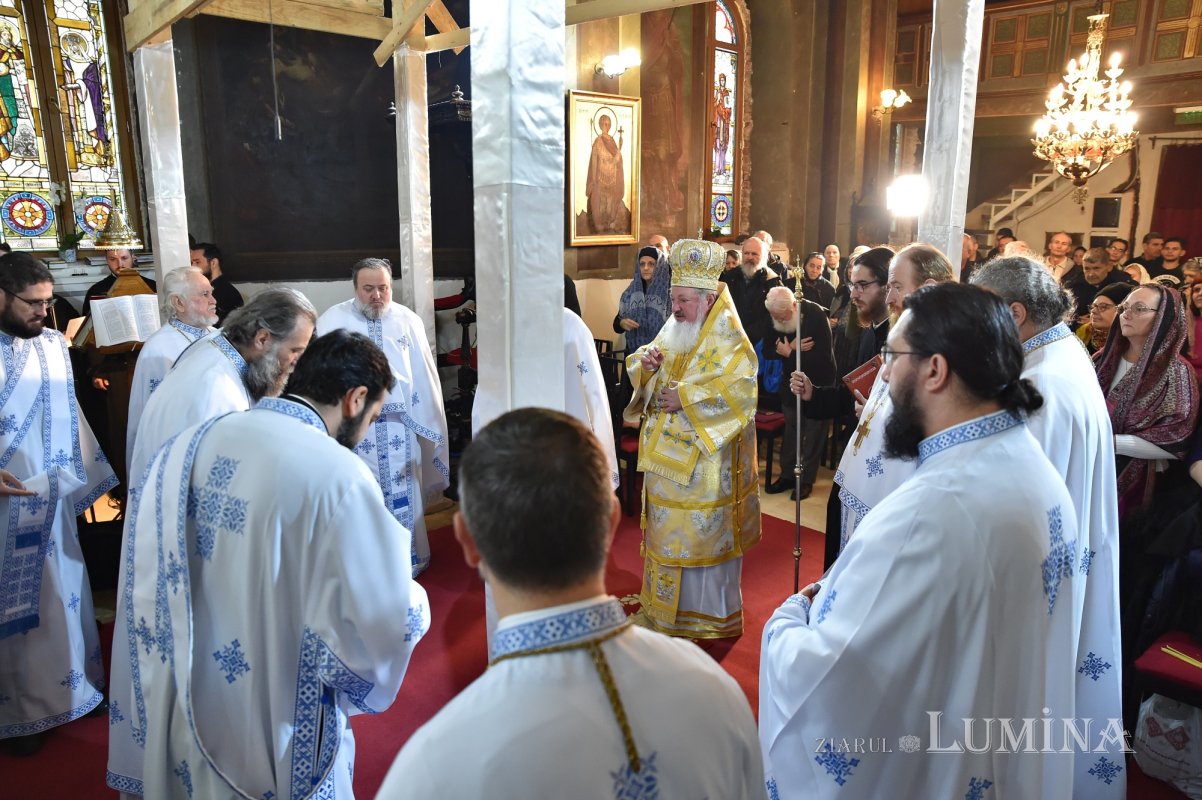 Binecuvântare și înnoire la Schitul Măgureanu din București 234765