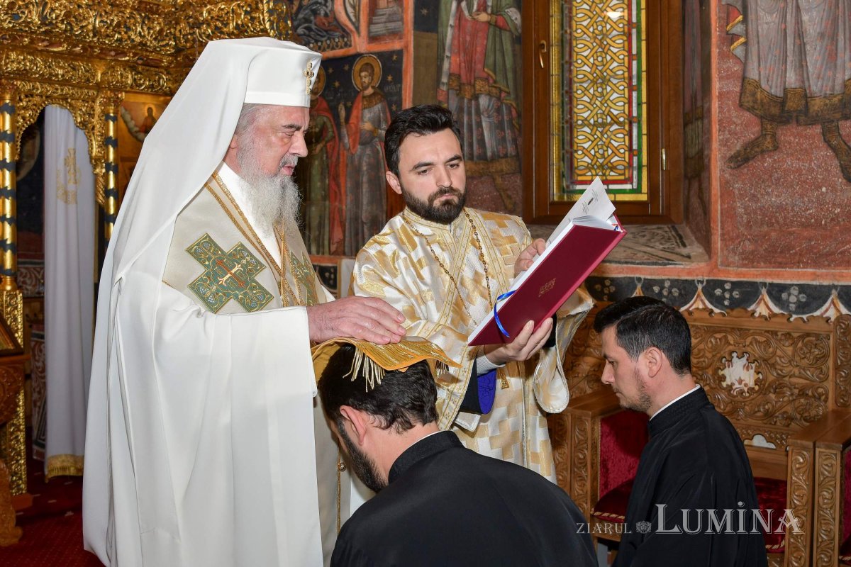 Ridicări în rang pentru ostenitori din ogorul Bisericii  234933