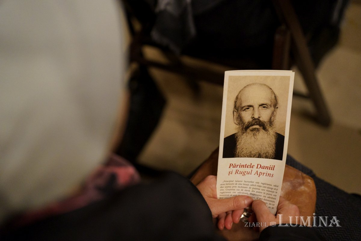 Colocviu în memoria părintelui Daniil Sandu Tudor la Mănăstirea Antim 235031