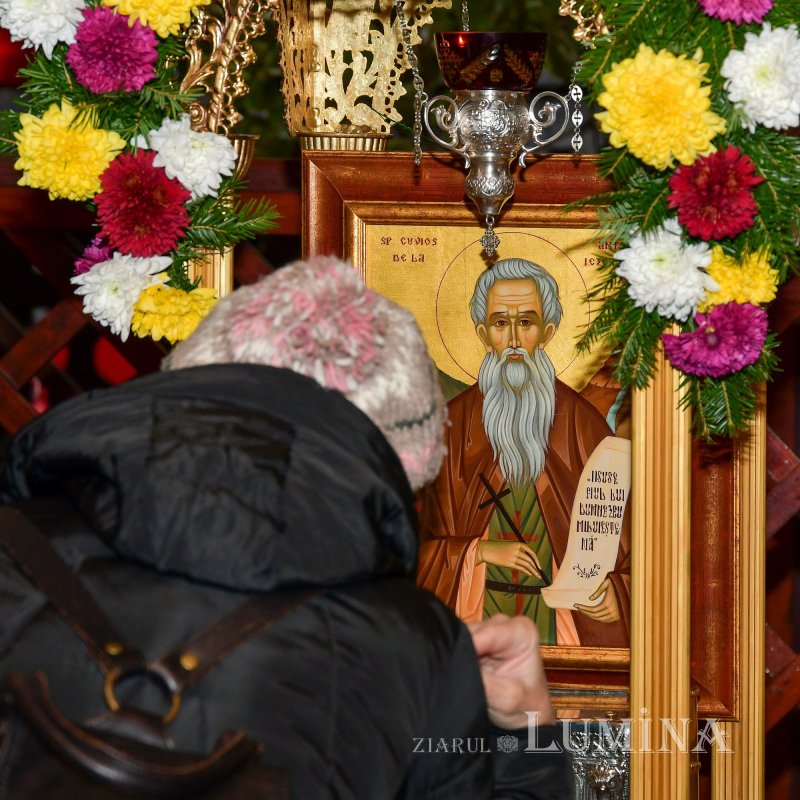 Cuviosul Antonie de la Iezerul Vâlcii sărbătorit în Capitală 235047